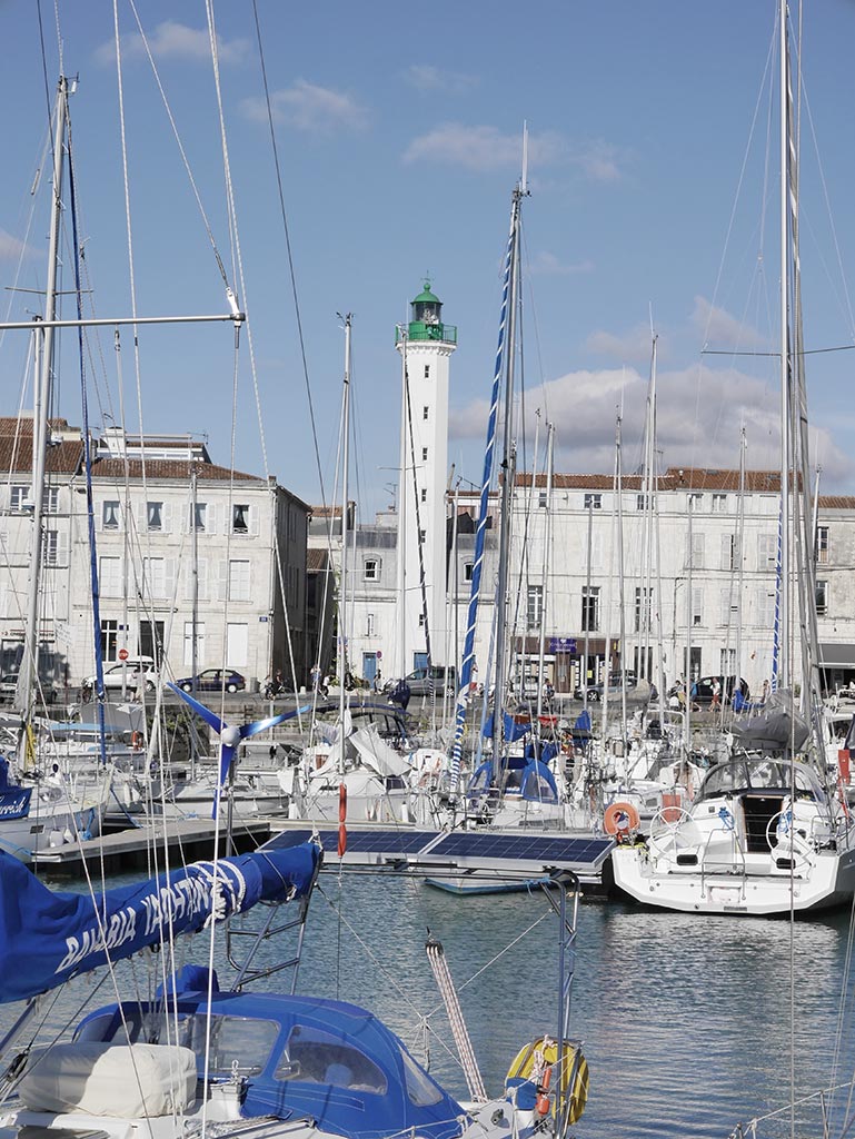 Les Quais du Phare  The Lighthouse Docks - Dock accessories